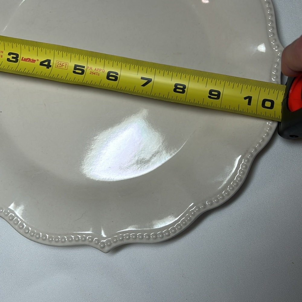 Pioneer Woman 2 -10” dinner plates, white with Scalloped around the edge. NEW - Picture 2 of 4